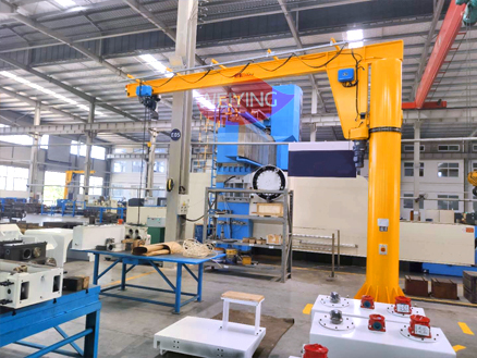 Fixed column jib crane