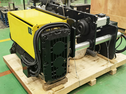 An European – style wire rope hoist with a load – bearing capacity of 16 tons has been dispatched.